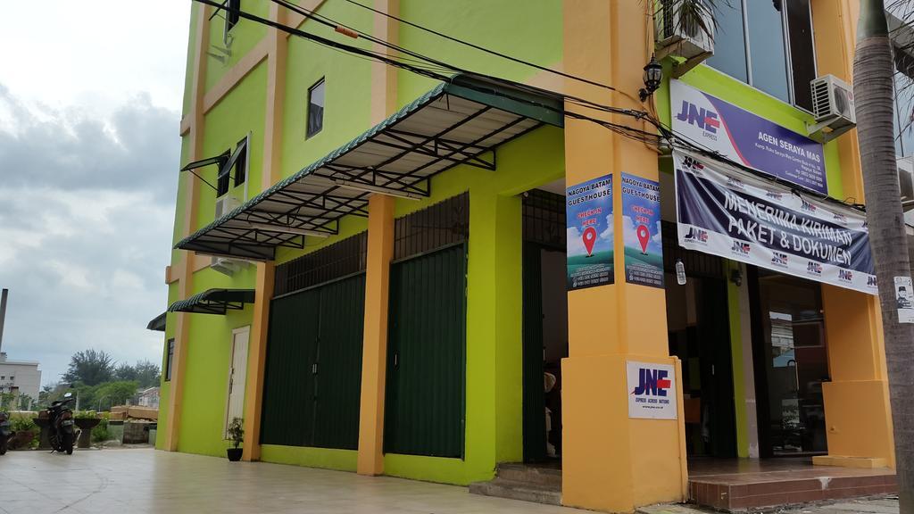 Harper Premier Nagoya Batam Hotel Екстериор снимка